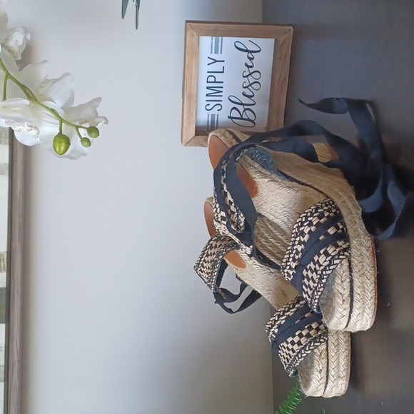 Kate Spade Black & Tan Woven Espadrille Ribbon Wedge Sz 7 - Picture 4 of 11